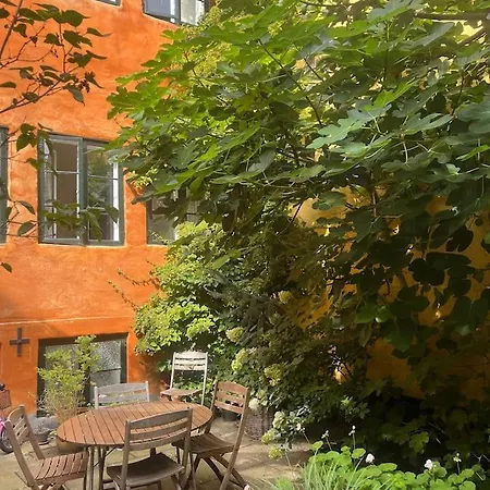 Apartmán Two Story Apartment In Charming Christianshavn Kodaň