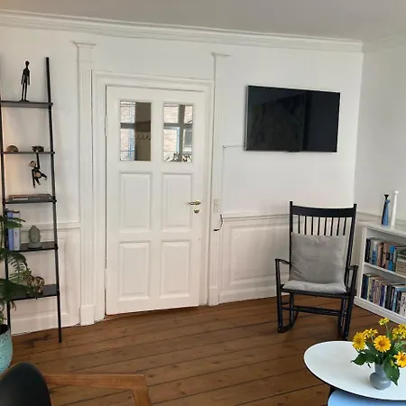 Two Story Apartment In Charming Christianshavn Apartmán